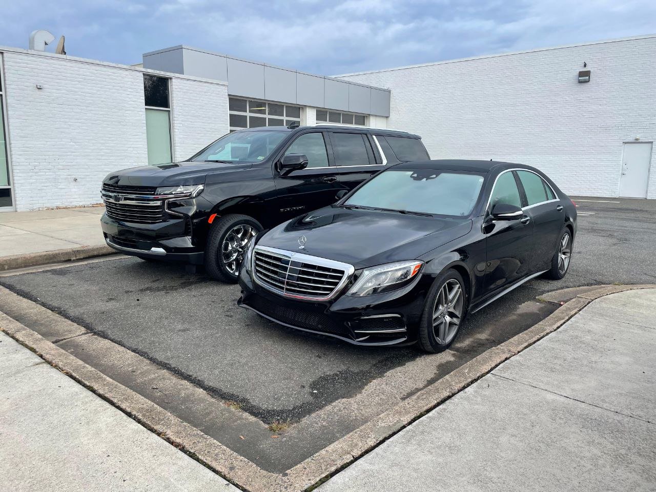 H Black Service Seattle corporate chauffeur service