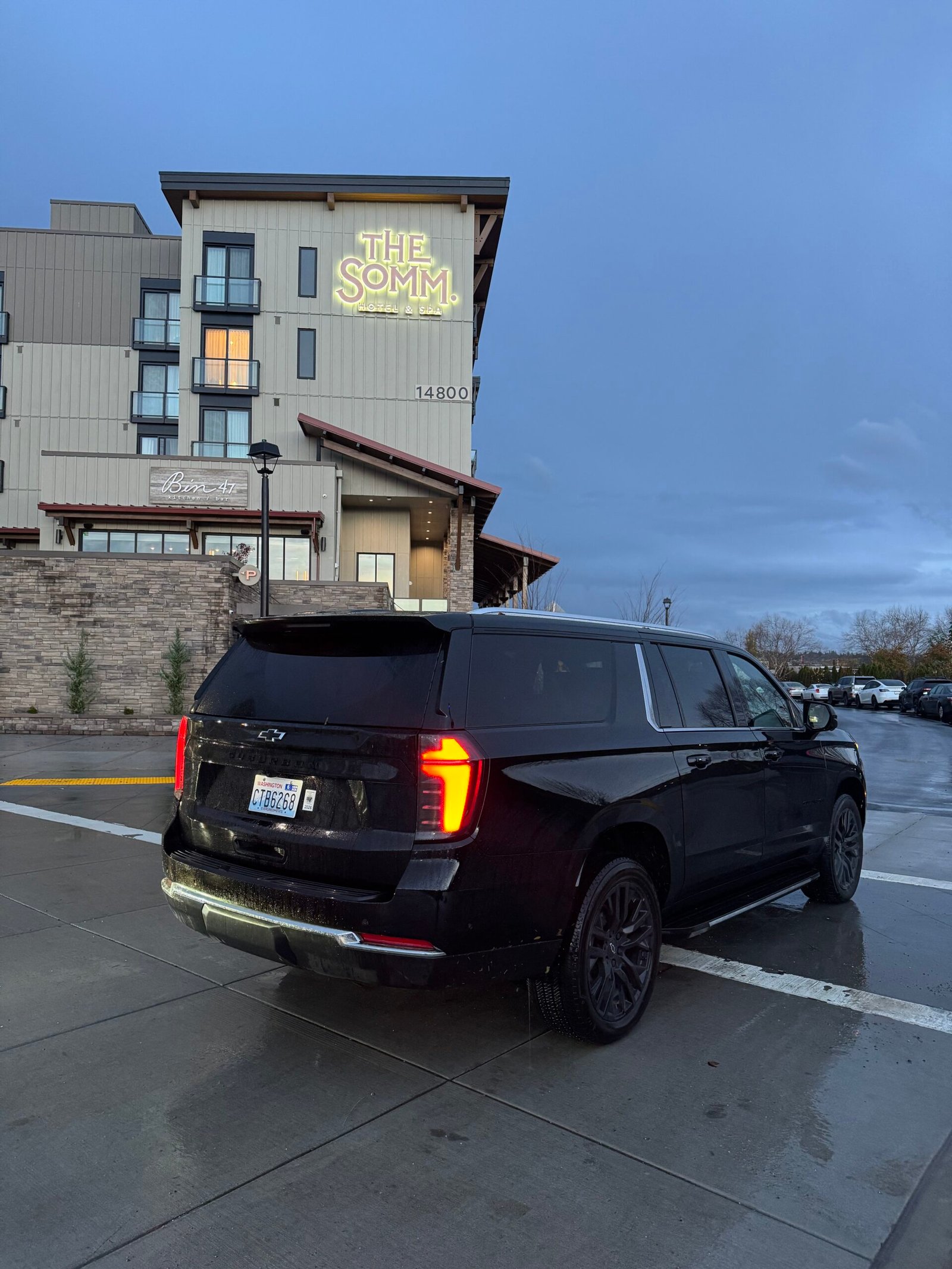 H Black Service Seattle chauffeur service