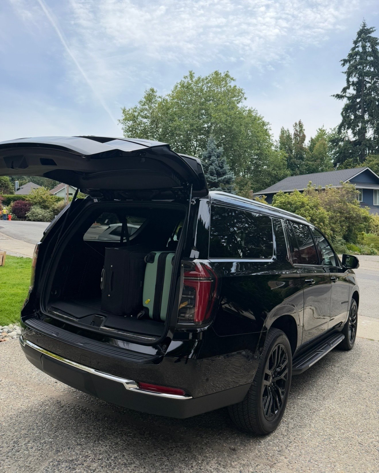 H Black Service Seattle chauffeur service