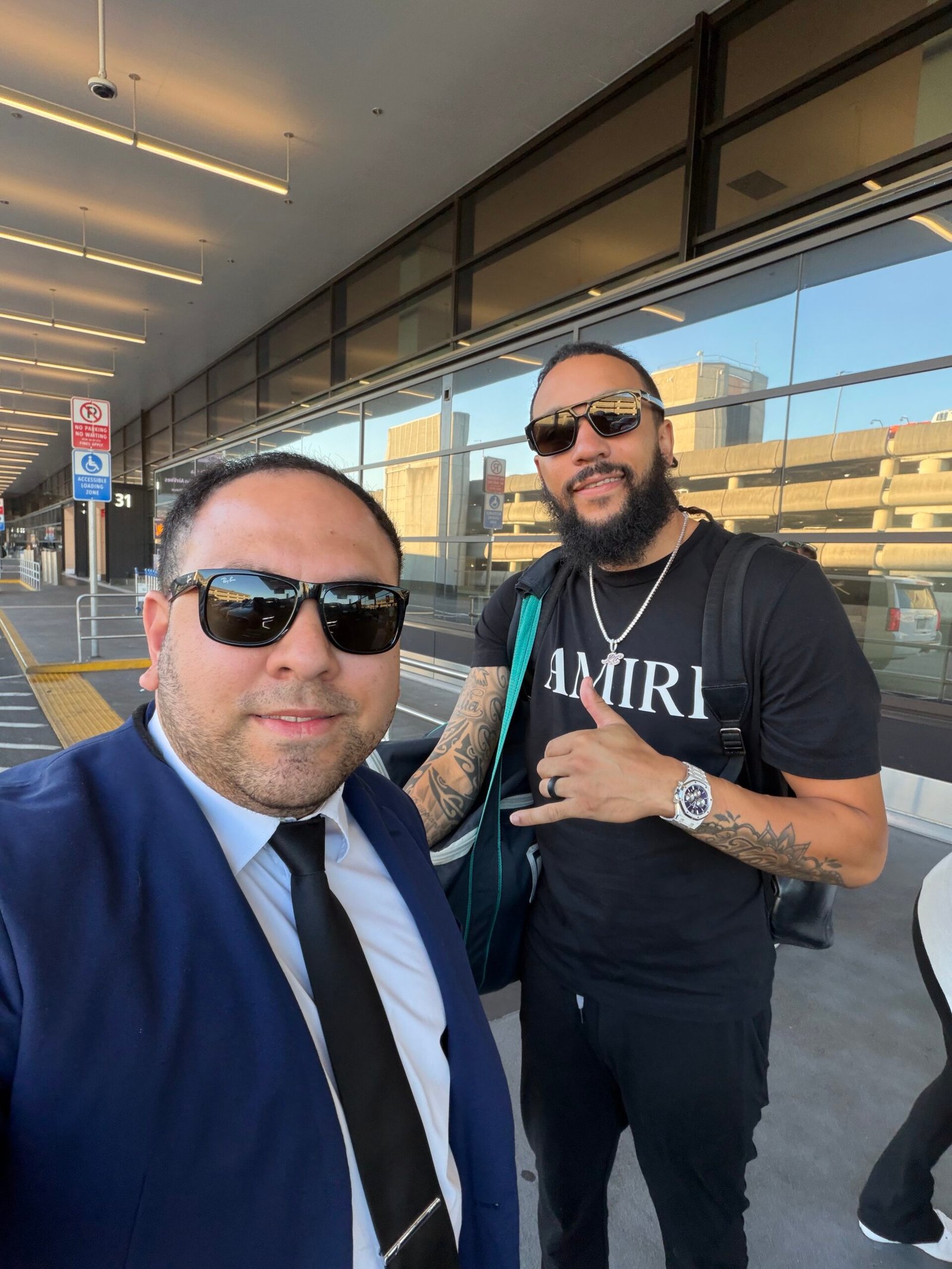 H Black Service Seattle chauffeur service