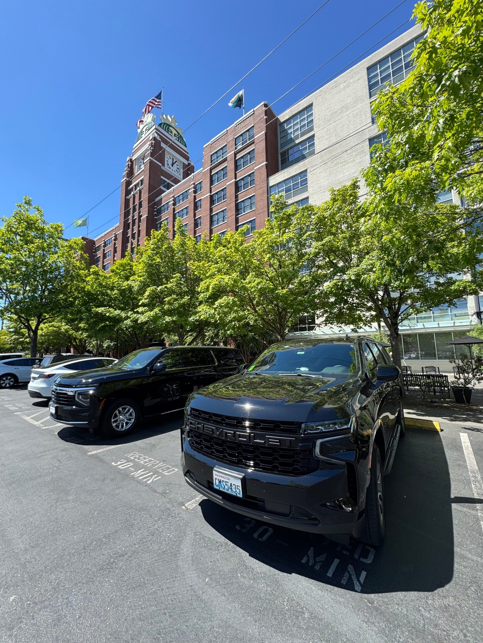 H Black Service Seattle chauffeur service