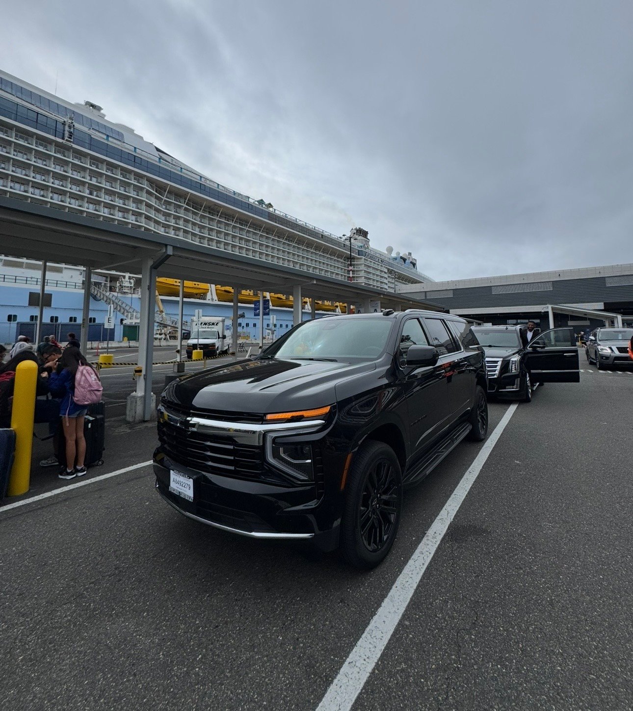 H Black Service Seattle cruise port chauffeur service